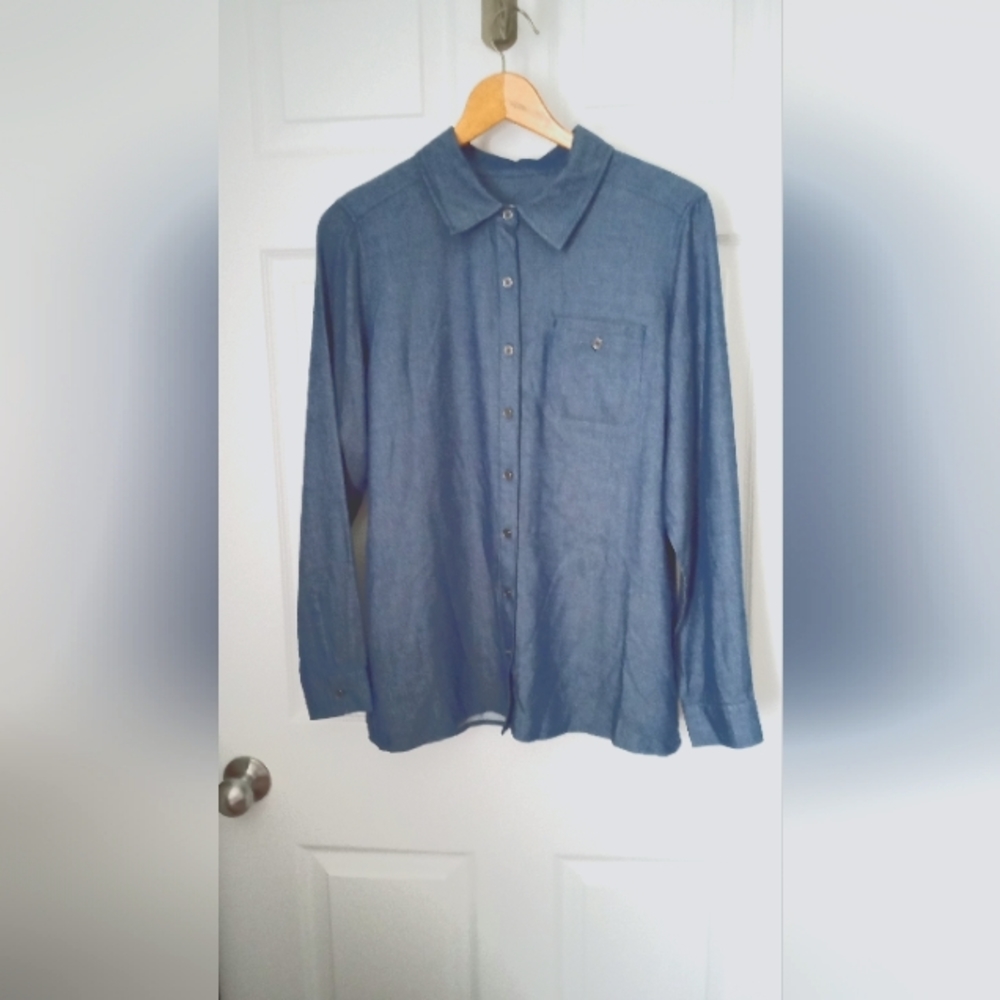 NWT Christopher&Banks Shirt